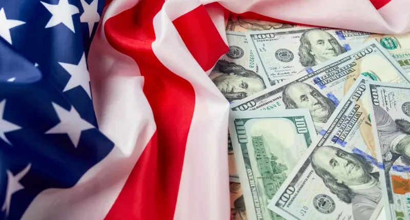 USA's top 10 industries by salary and pay range